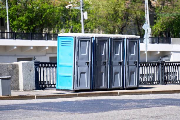 Porta potty delivery and setup in Orland Park, IL
